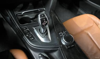 Series 4 (F32)
