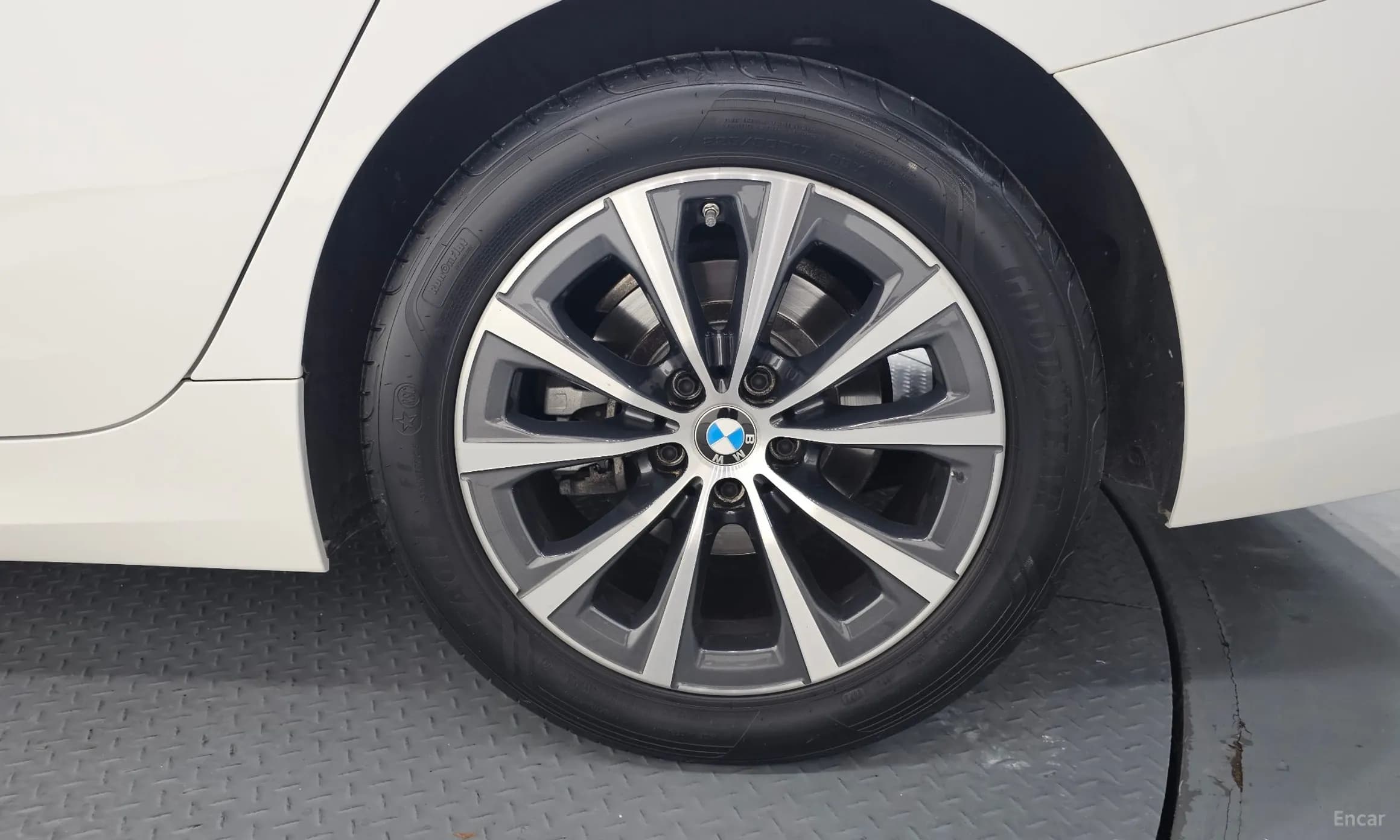 3 Series (G20)