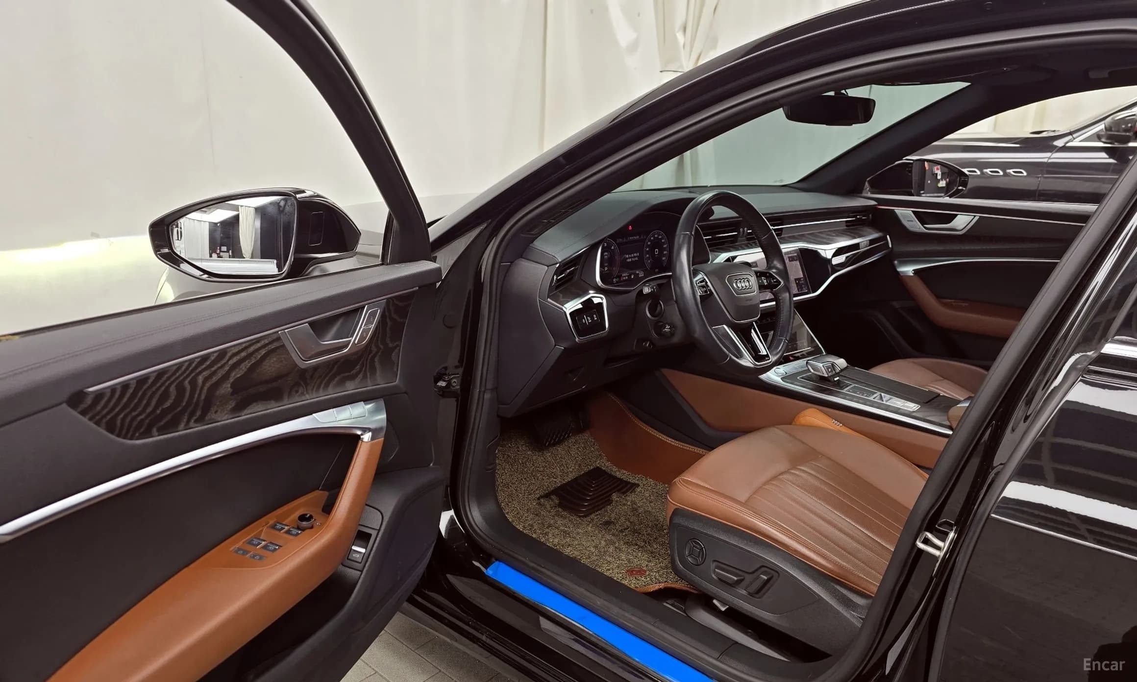 A6 (C8)