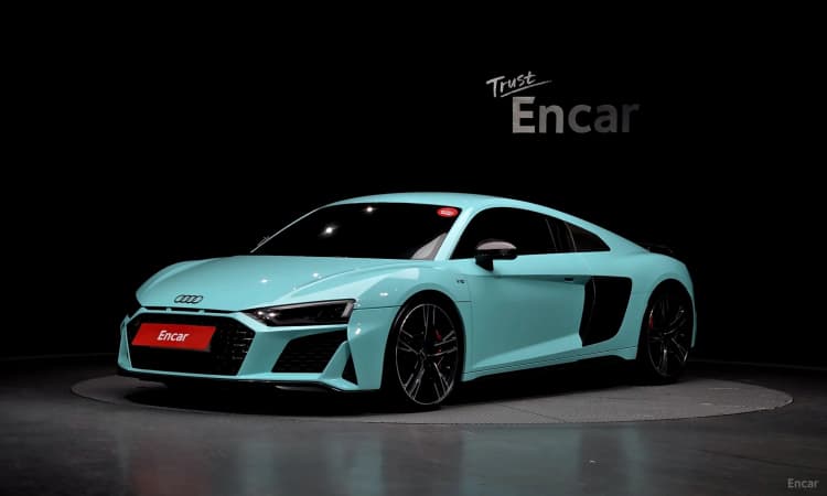 R8 (4S)