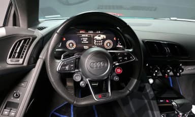 R8 (4S)