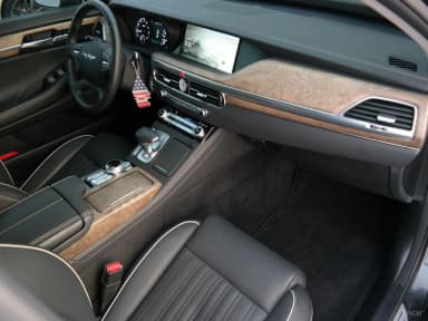 G90