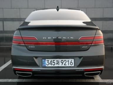 G90