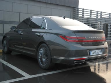 G90