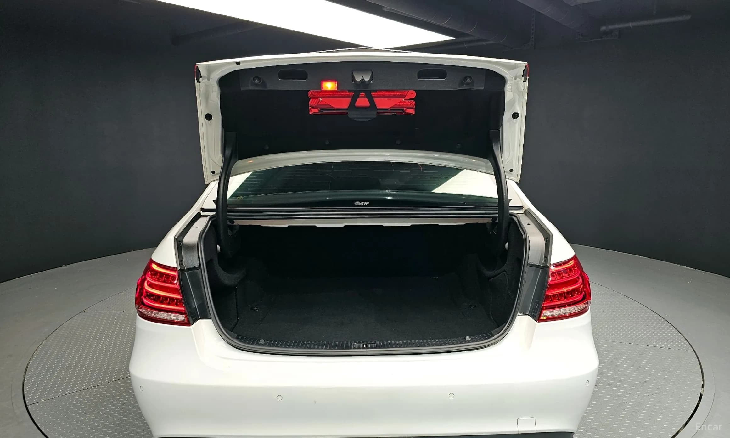E-Class W212