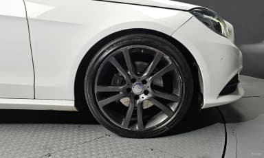 E-Class W212
