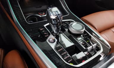 X7 (G07)
