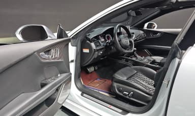 RS7