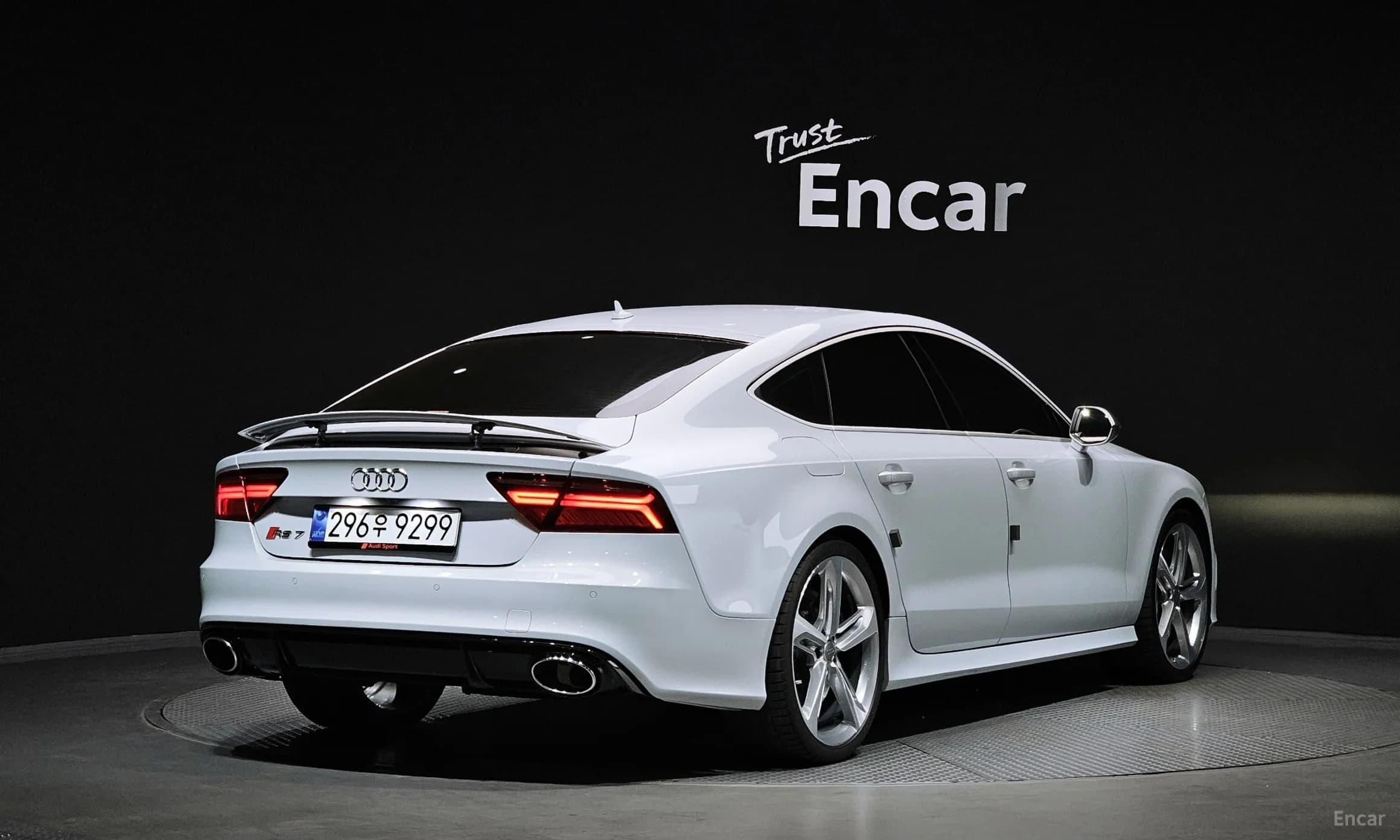 RS7