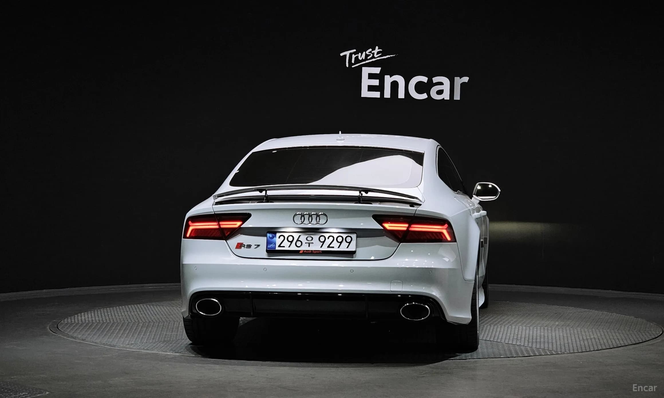 RS7