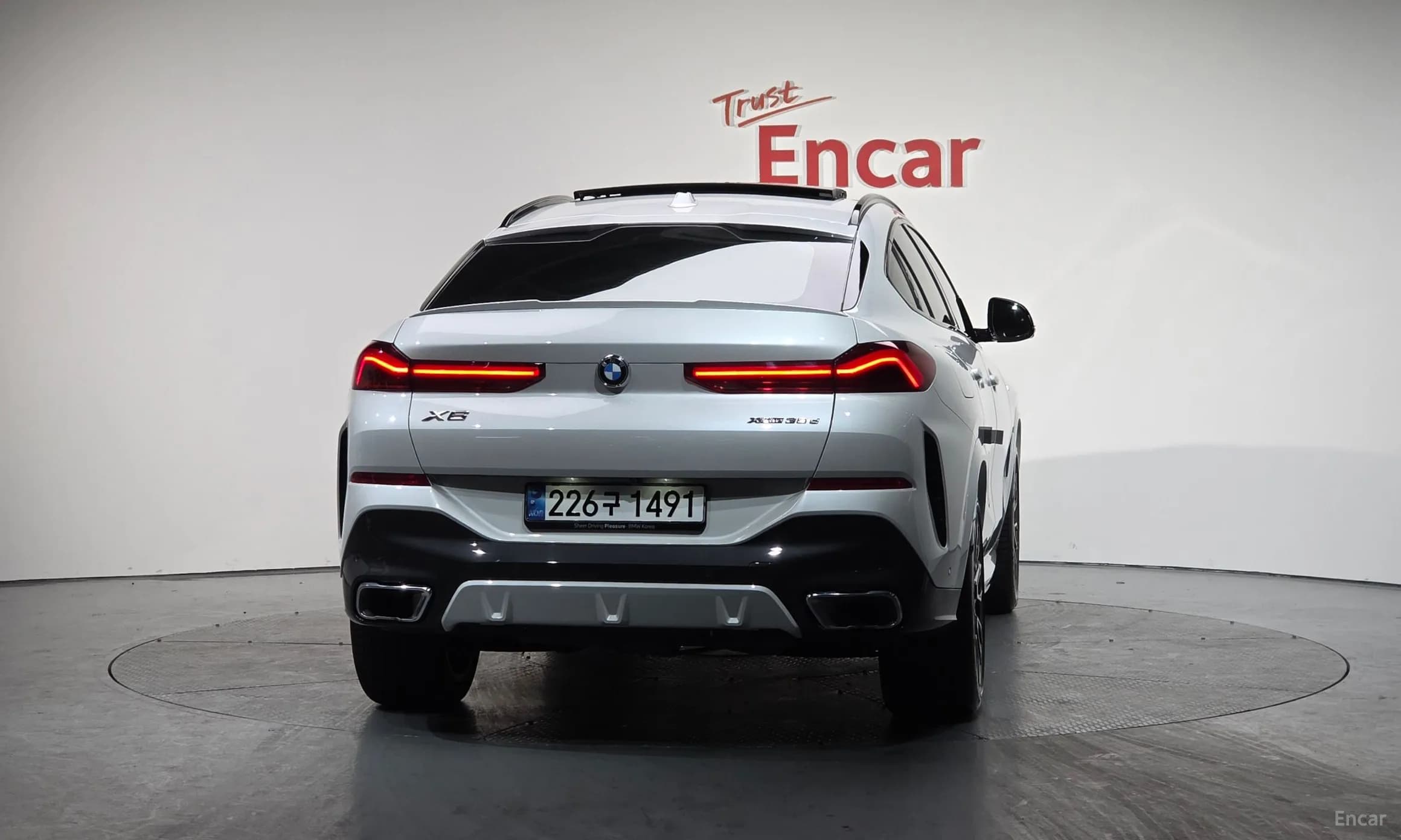 X6 (G06)