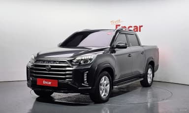Rexton Sports Khan