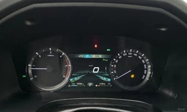 Rexton Sports Khan