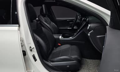 C-Class W206