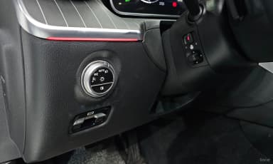 C-Class W206