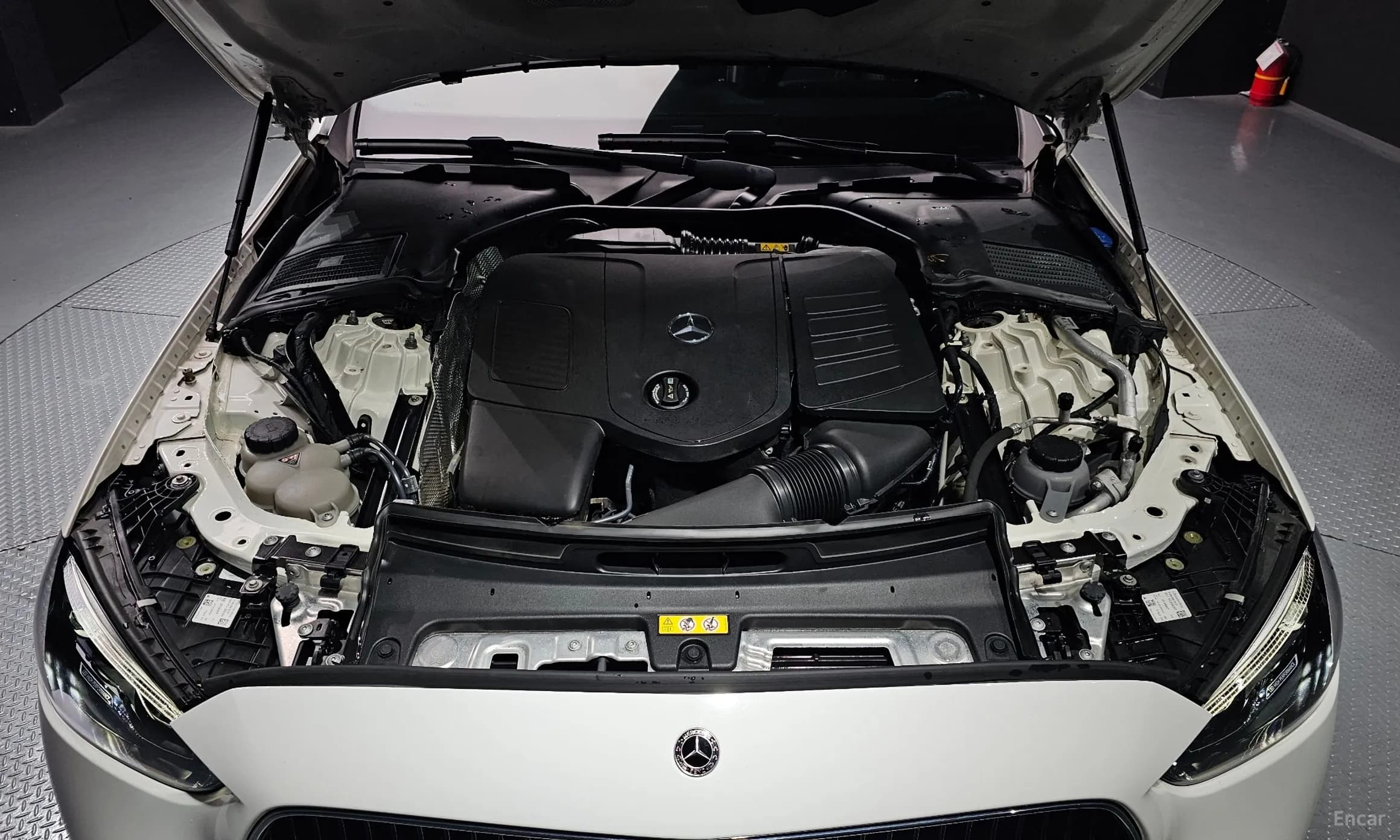 C-Class W206