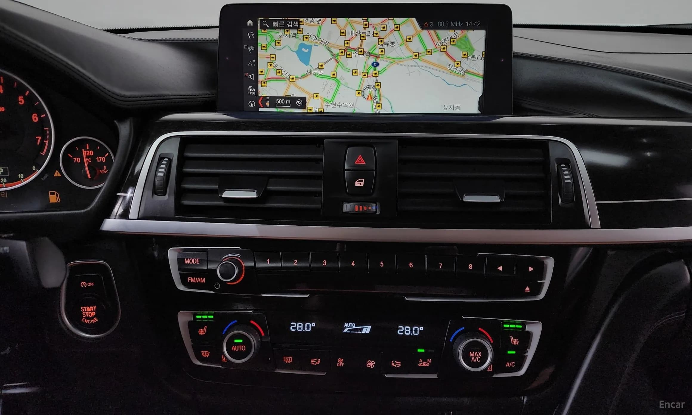 Series 4 (F32)