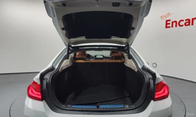 Series 4 (F32)