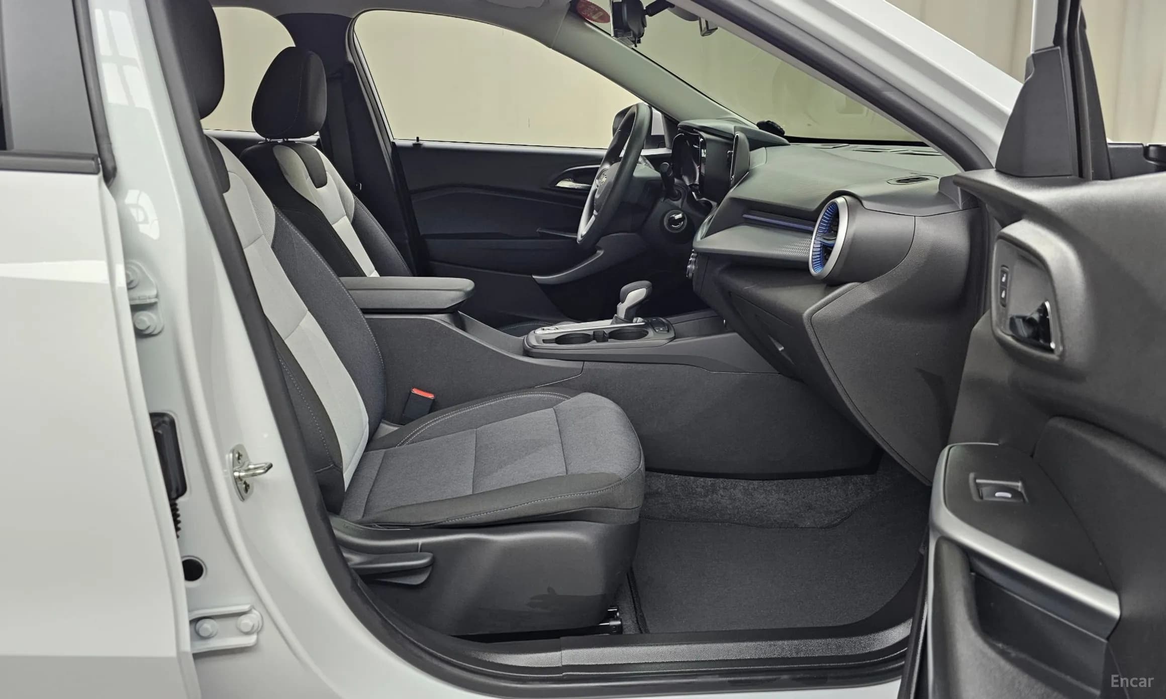Trax Crossover