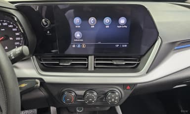 Trax Crossover