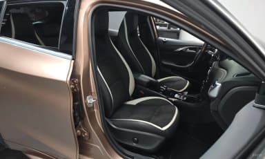 Q30