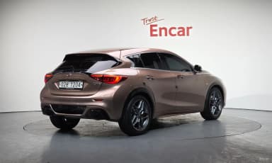 Q30