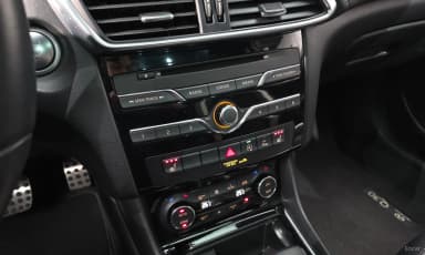 Q30