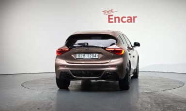 Q30