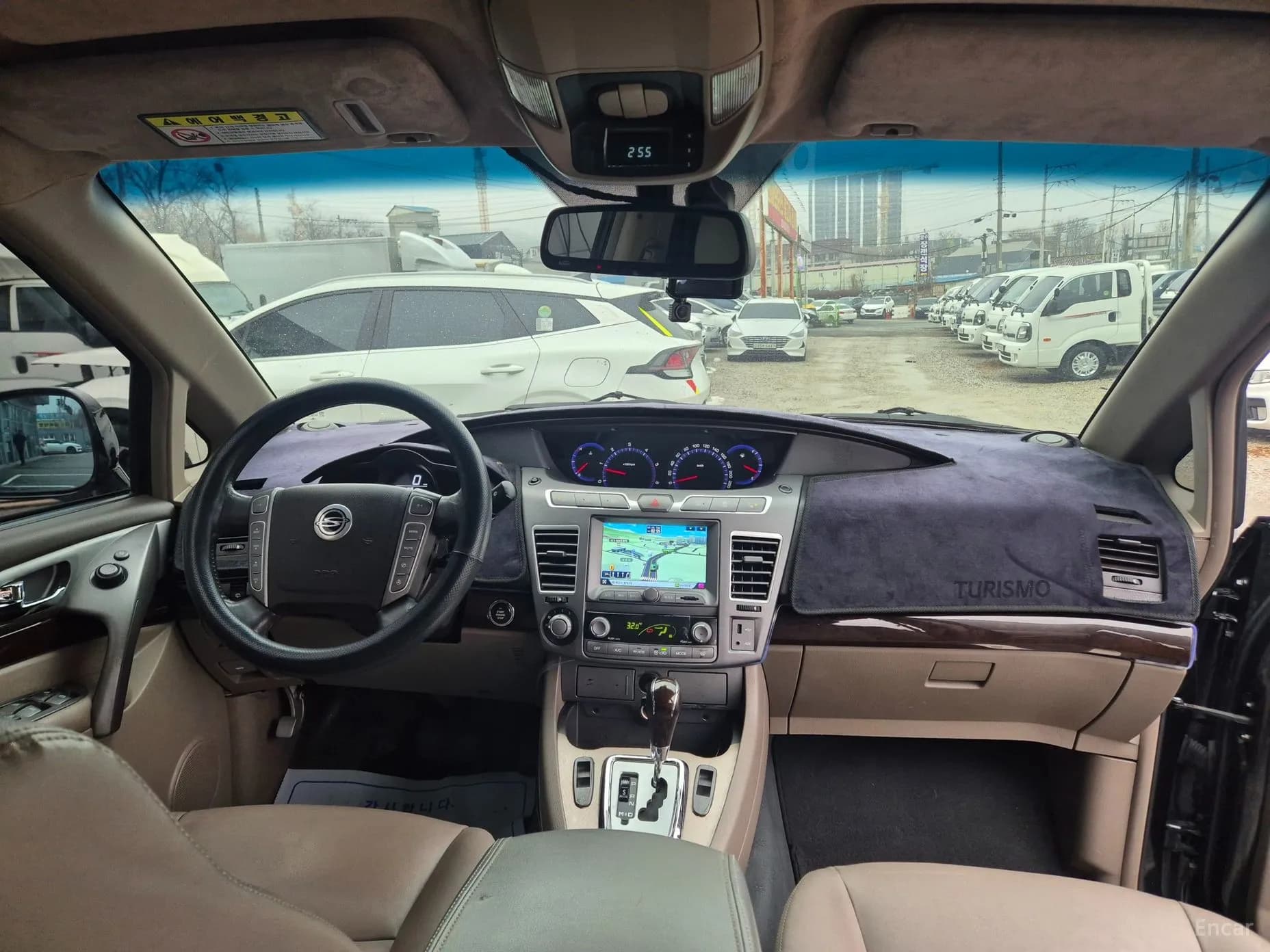 Korando Turismo