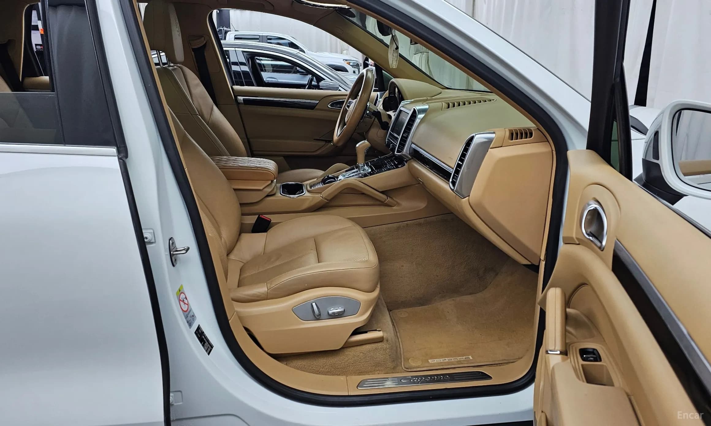 New Cayenne