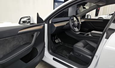 Model Y