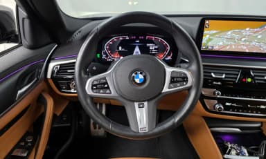 5 Series (G30)