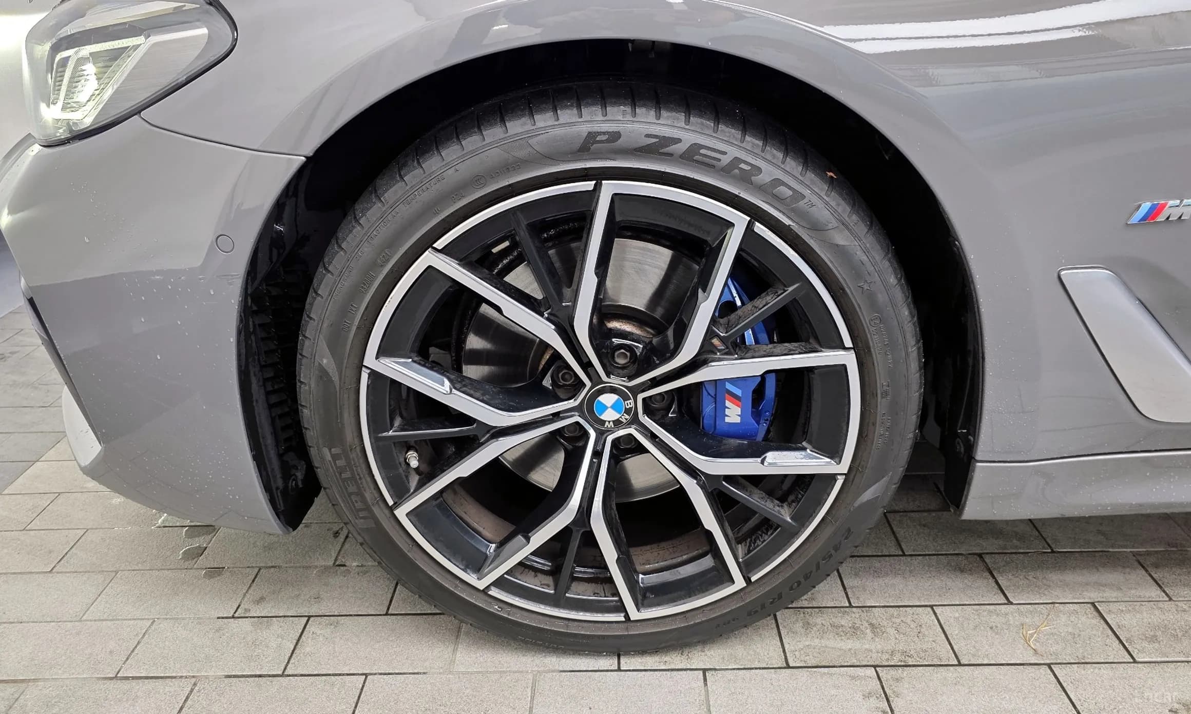 5 Series (G30)