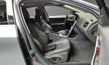 S60
