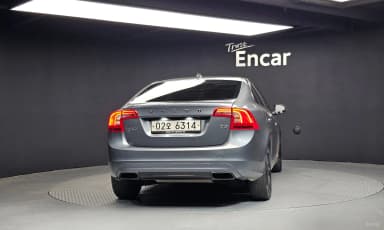 S60