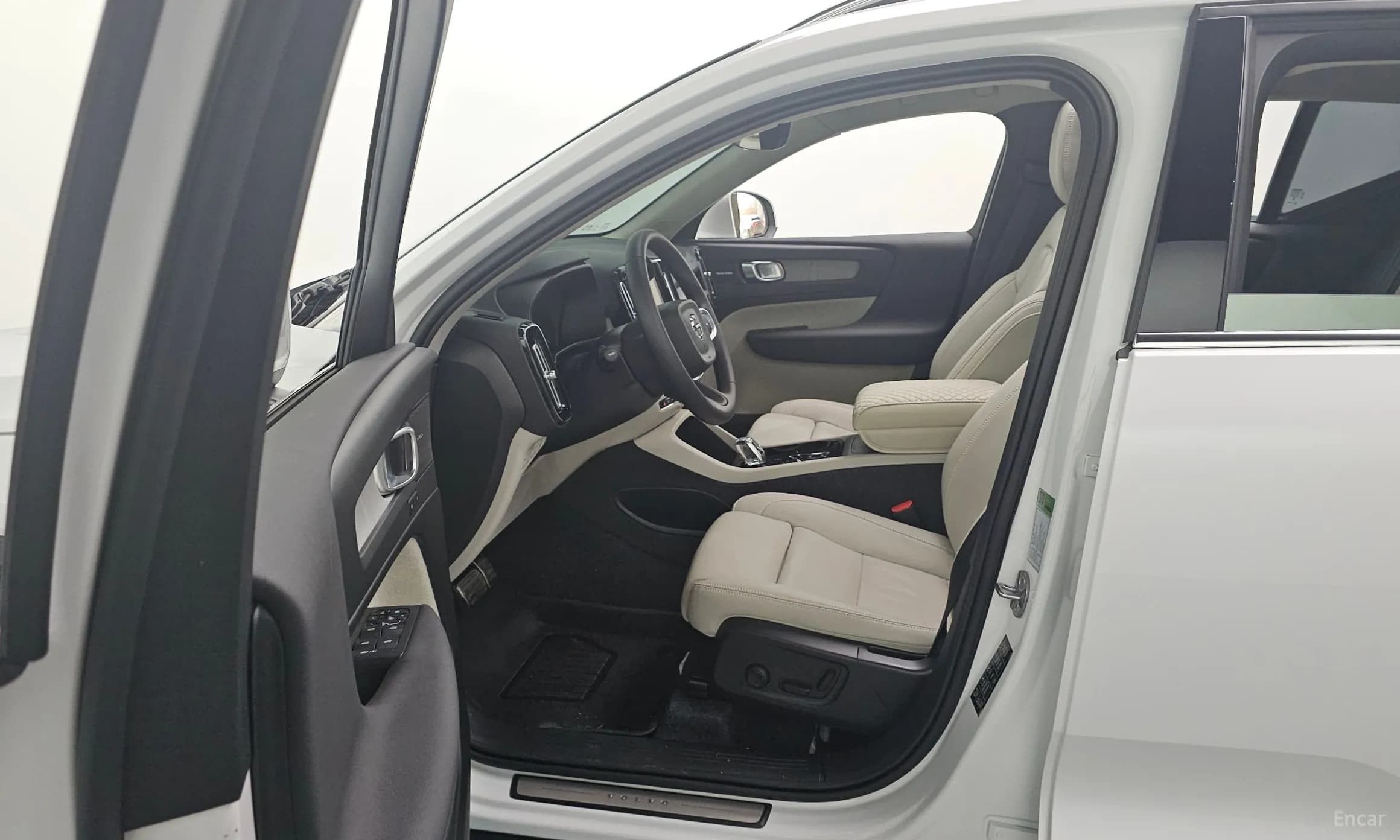XC40