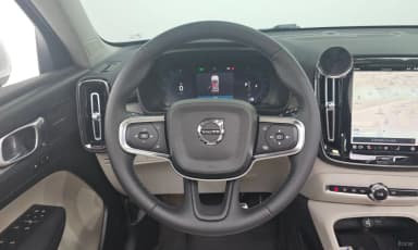 XC40
