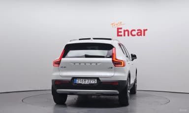 XC40