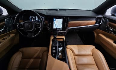 S90