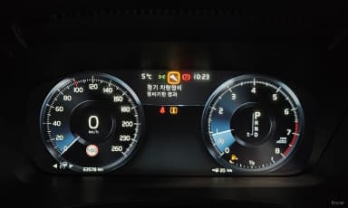 S90