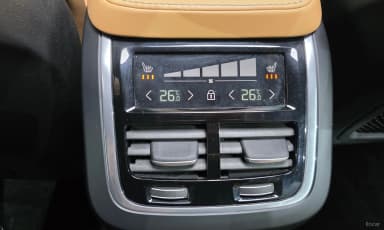S90