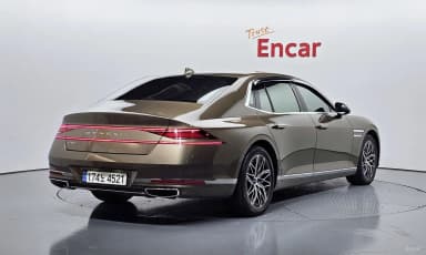 G90 (RS4)