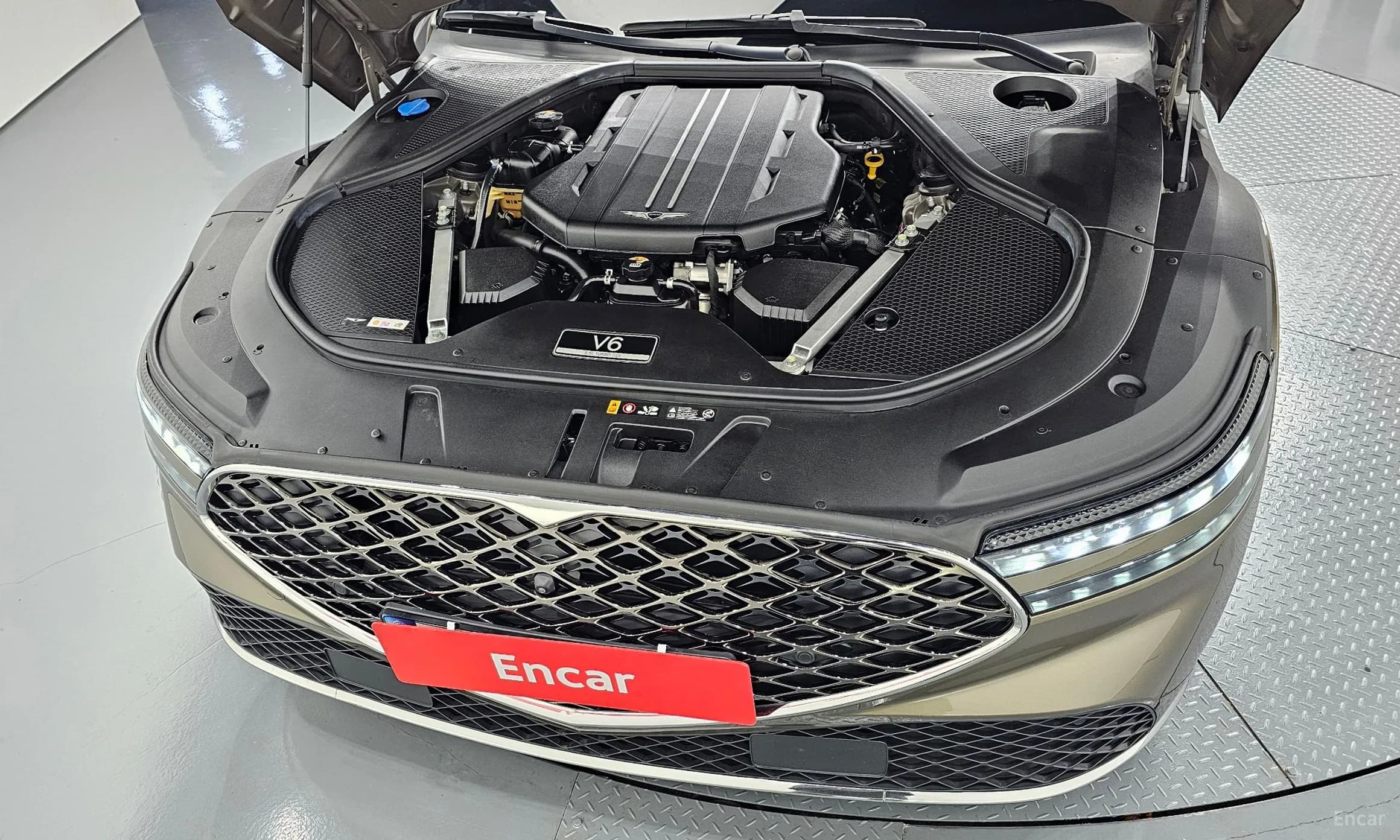 G90 (RS4)