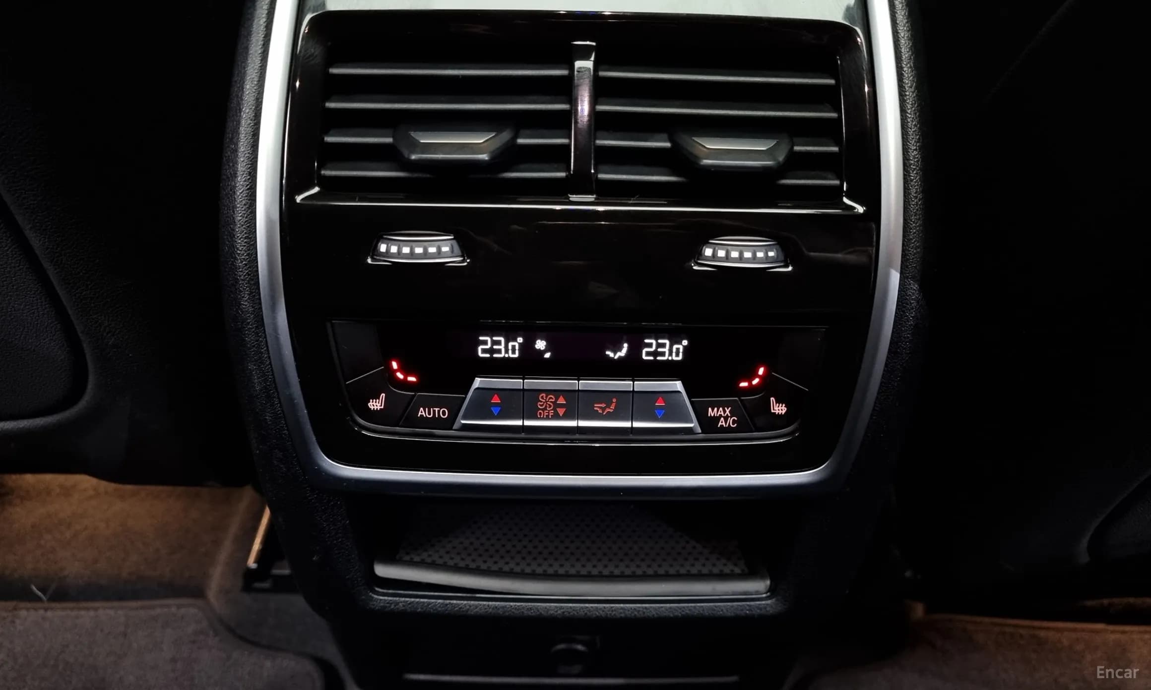 X6 (G06)
