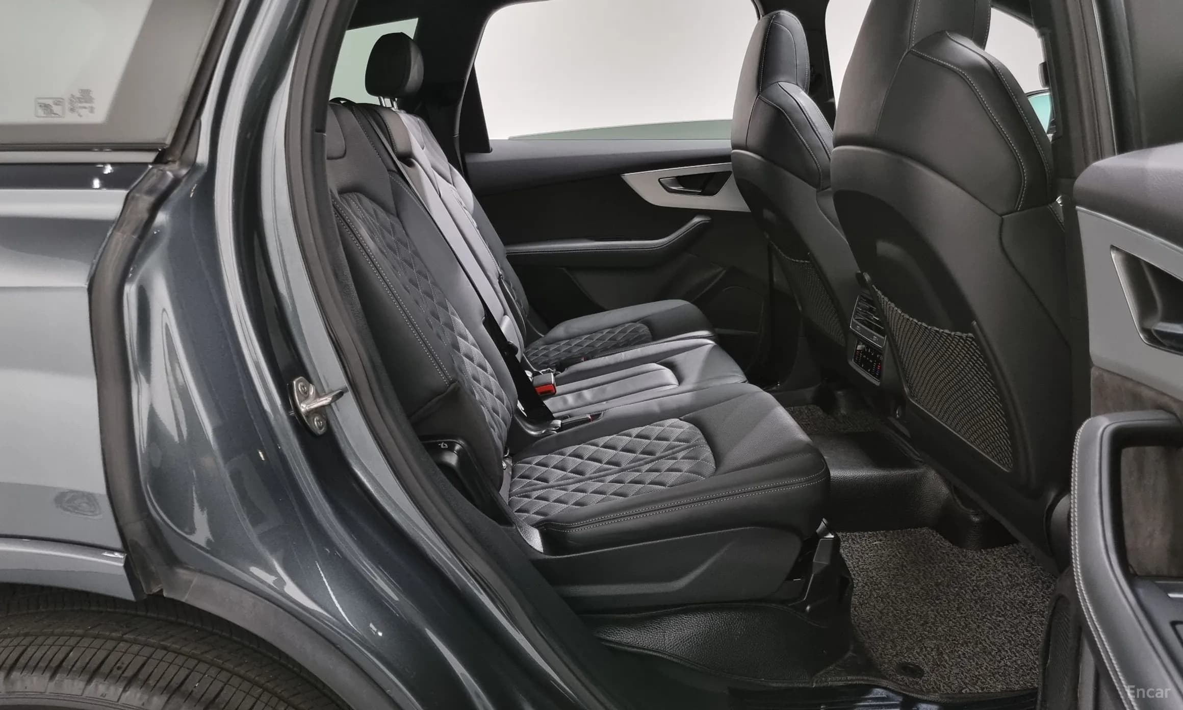 Q7 (4M)