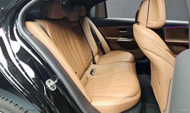E-Class W214