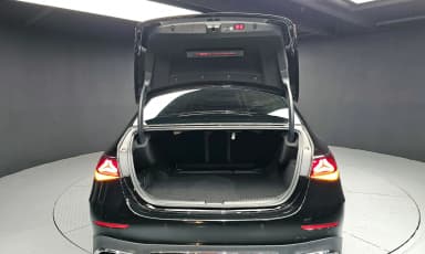 E-Class W214