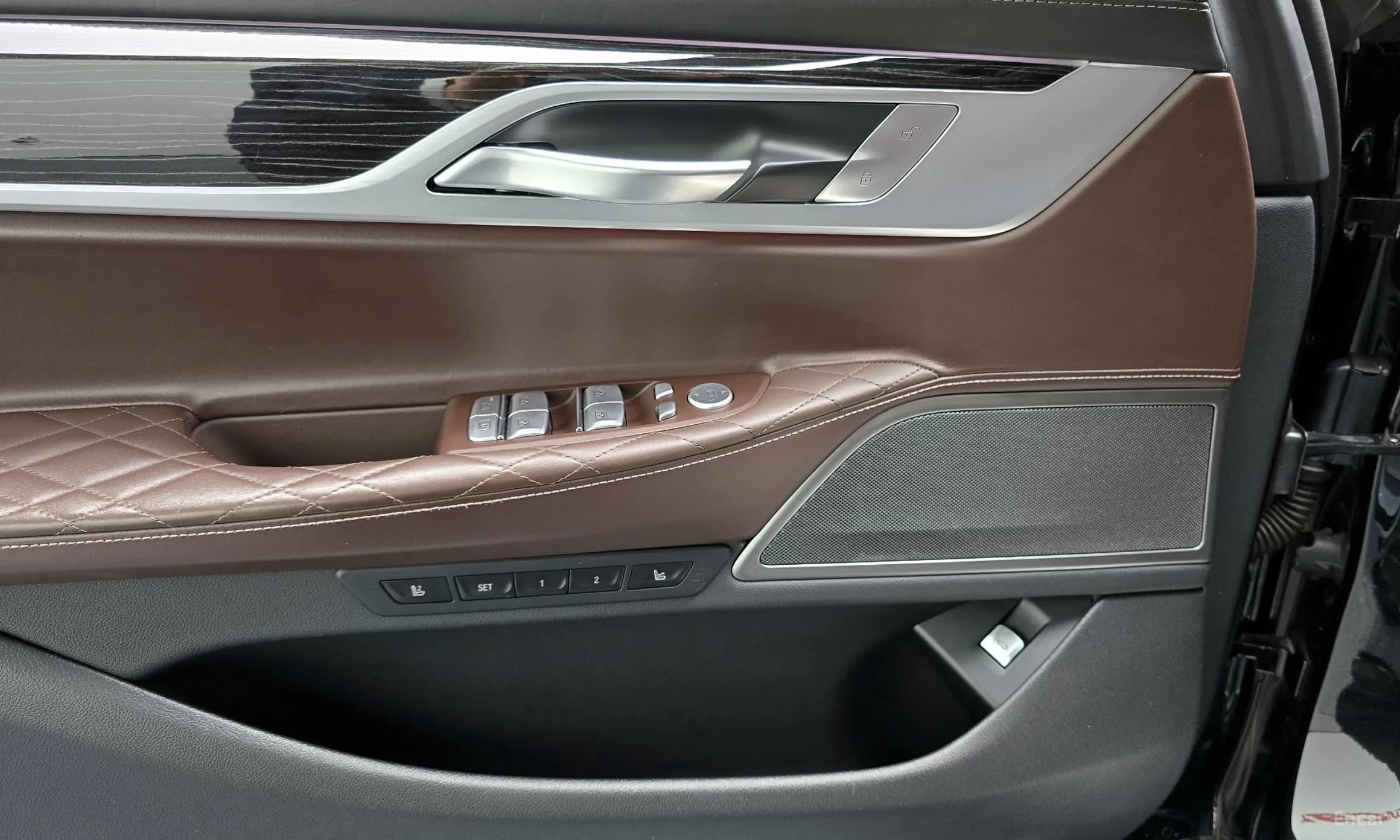 7 Series (G11)