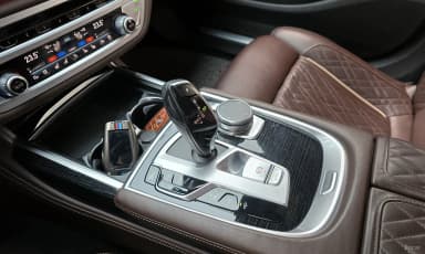 7 Series (G11)