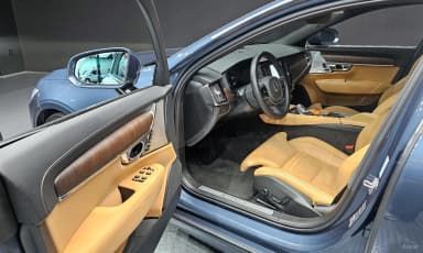 S90